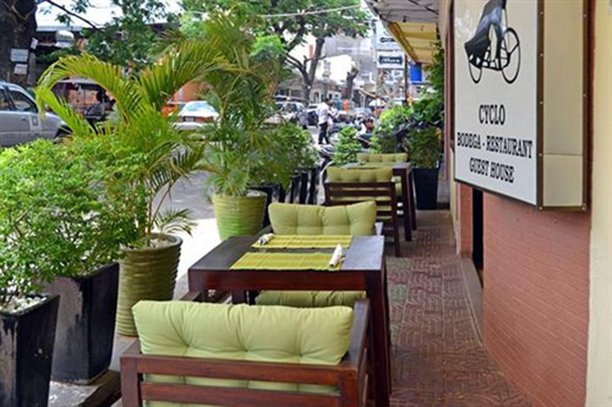 Cyclo Hotel-Bar-Restaurant Phnom Penh Ngoại thất bức ảnh